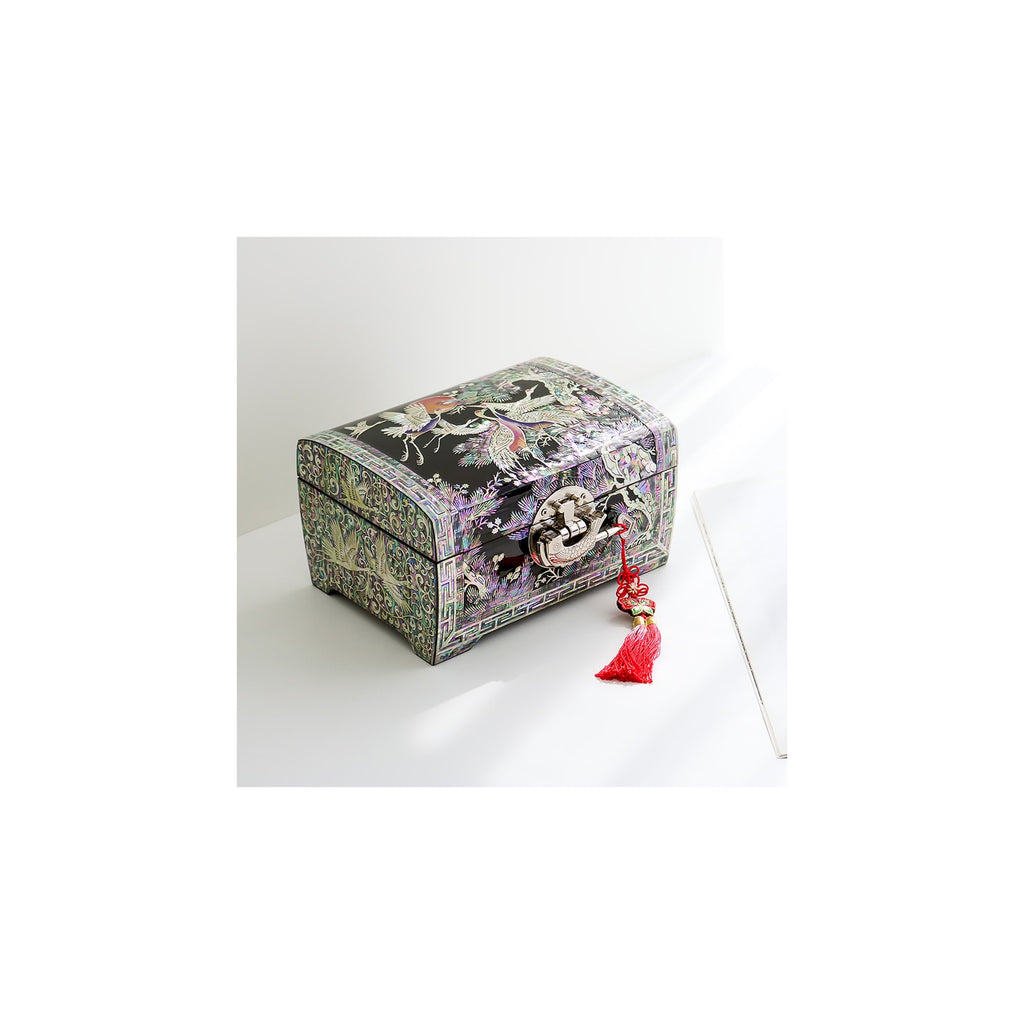 Najeonchilgi Rounded Pine & Crane Black 2 Tier Mother of Pearl Jewelry Box Jewelry Box, 18 cm (Master Artisan Jang Tae-bok) – detail view 1 [KS-CUT:P0000JAV:8e54dccf3240]