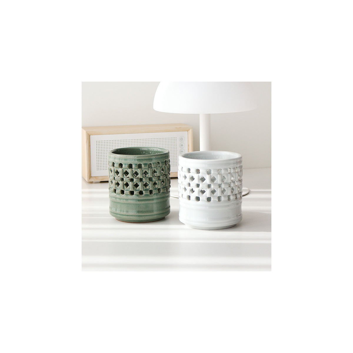 (Medium) Ceramic Multi Purpose Holder – detail view 1 [KS-CUT:P0000HVV:b2ac1f501860]