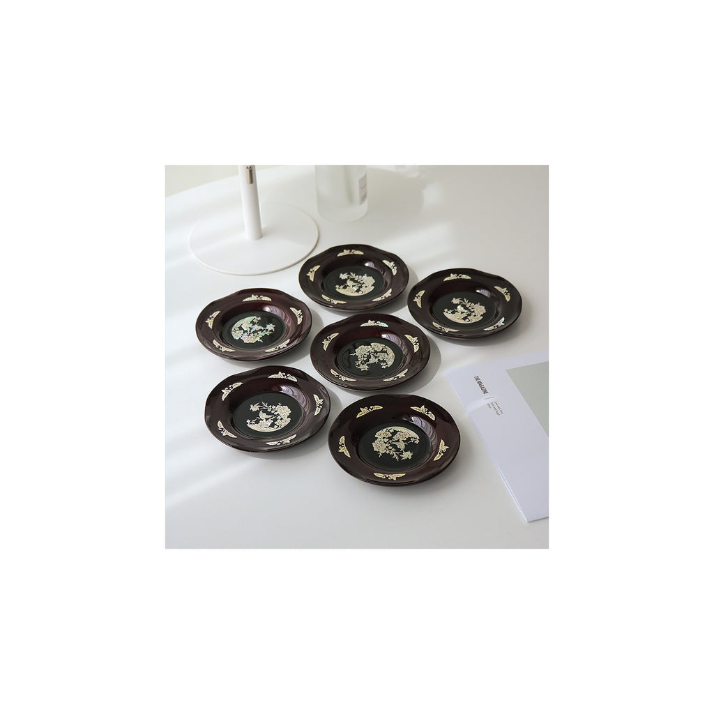 6-Piece Set: Najeonchilgi Arabesque Four Gentlemen Tea Coaster Set (Plum Blossom) Mother of Pearl Coaster Traditional Coaster (Master Artisan Lee Won-geun) – detail view 1 [KS-CUT:P0000ICA:4081c58e4d57]