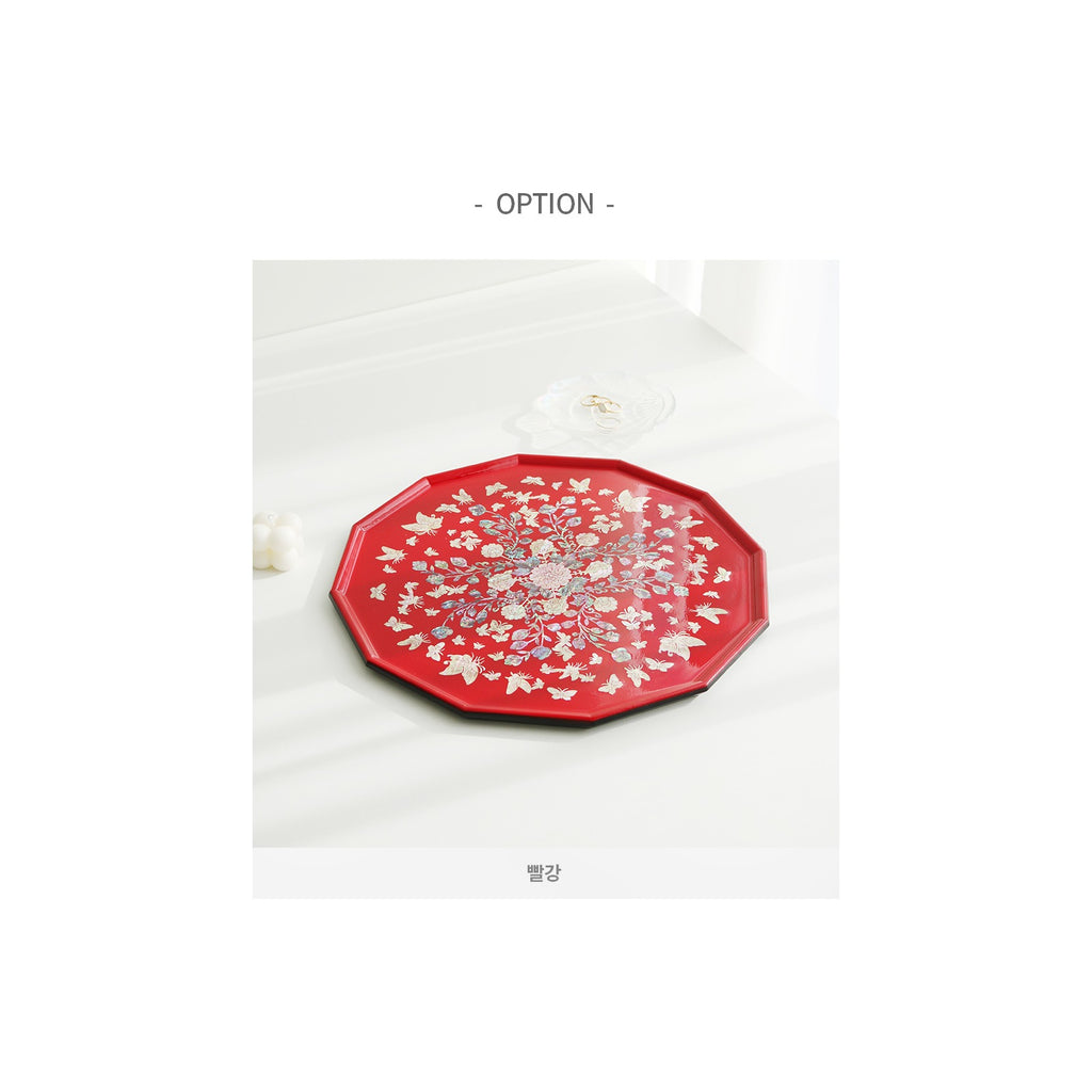 Najeonchilgi Vivid Peony Butterfly 12 Mother of Pearl Tray – detail view 1 [KS-CUT:P0000WUW:9e4e3e932177]