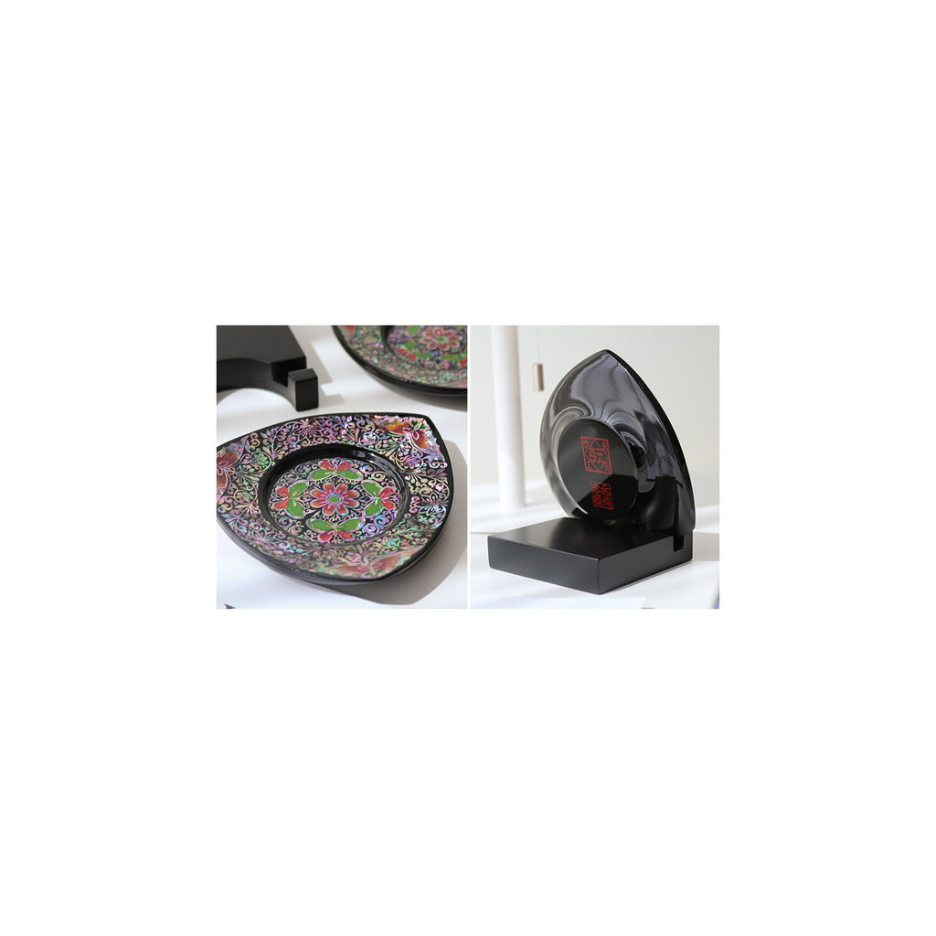 2-Piece Set: Najeonchilgi Butterfly Arabesque Tea Coaster Large & Ornament Stand (Master Artisan Lee Won-geun) – detail view 2 [KS-CUT:P0000IEN:4c7f1075cd24]