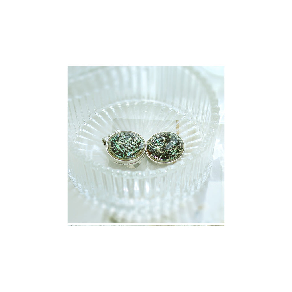 Premium Najeon Golf Ball Marker K(Traditional) – detail view 3 [KS-CUT:P0000PND:46851bf5d9ef]