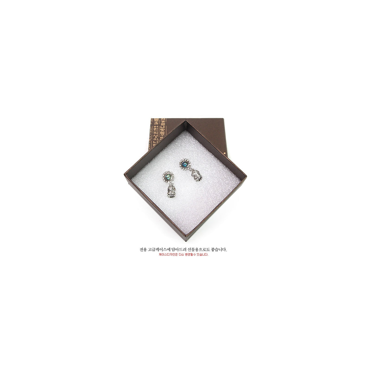 Premium Najeon Earrings Flower – detail view 4 [KS-CUT:P0000FTL:ca33f3930b37]