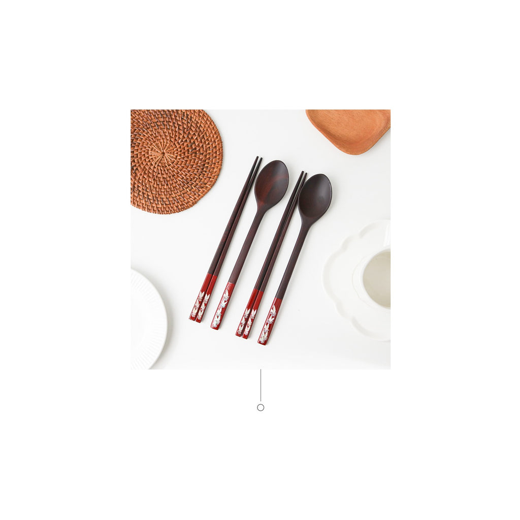 Masterpiece Najeon Ottchil Lacquer Rose Spoon & Chopsticks Set (Butterfly) (Master Artisan Jang Tae-bok) – detail view 4 [KS-CUT:P0000MTD:3ee93bd339df]