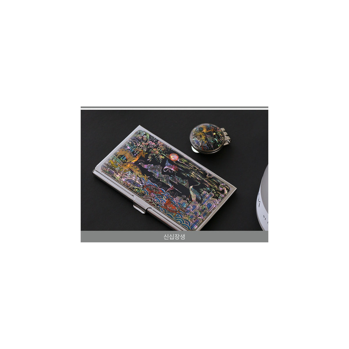 2-Piece Set: Business Card Case Golf Ball Marker K(Traditional) – detail view 4 [KS-CUT:P0000PNF:a586991aa084]