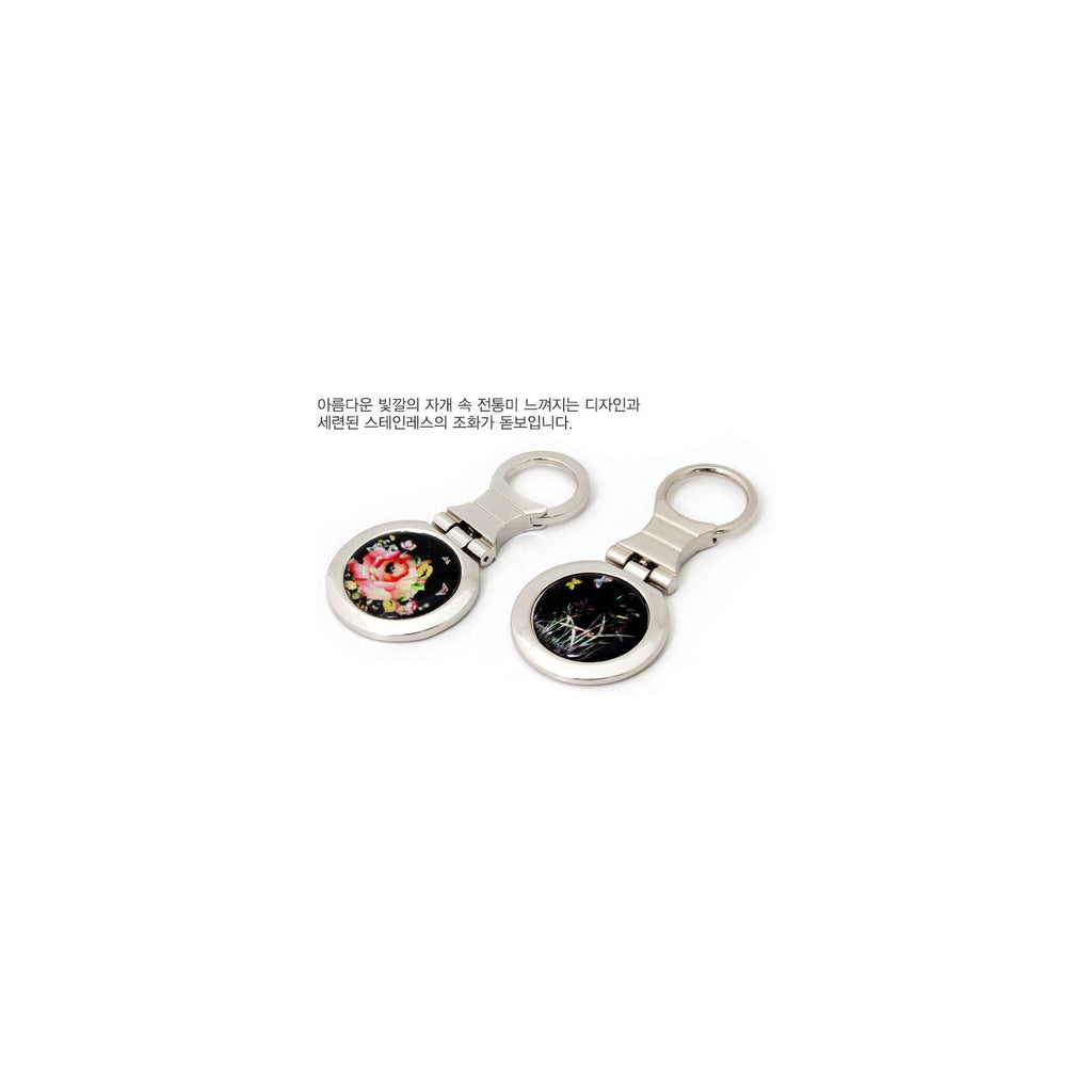 Najeon Round Keyring (Dancheong Rose Twin Cranes) – detail view 5 [KS-CUT:P0000GWB:60e477a6e29b]