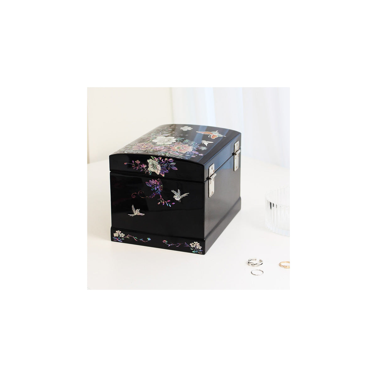 Najeonchilgi 1 Tier Drawer Vanity Mirror Mother of Pearl Jewelry Box (Ottchil Lacquer Painted Peony) Jewelry Box (Master Artisan Hong Seok-pyo) – detail view 5 [KS-CUT:P0000BJA:5f9aac30e5a6]