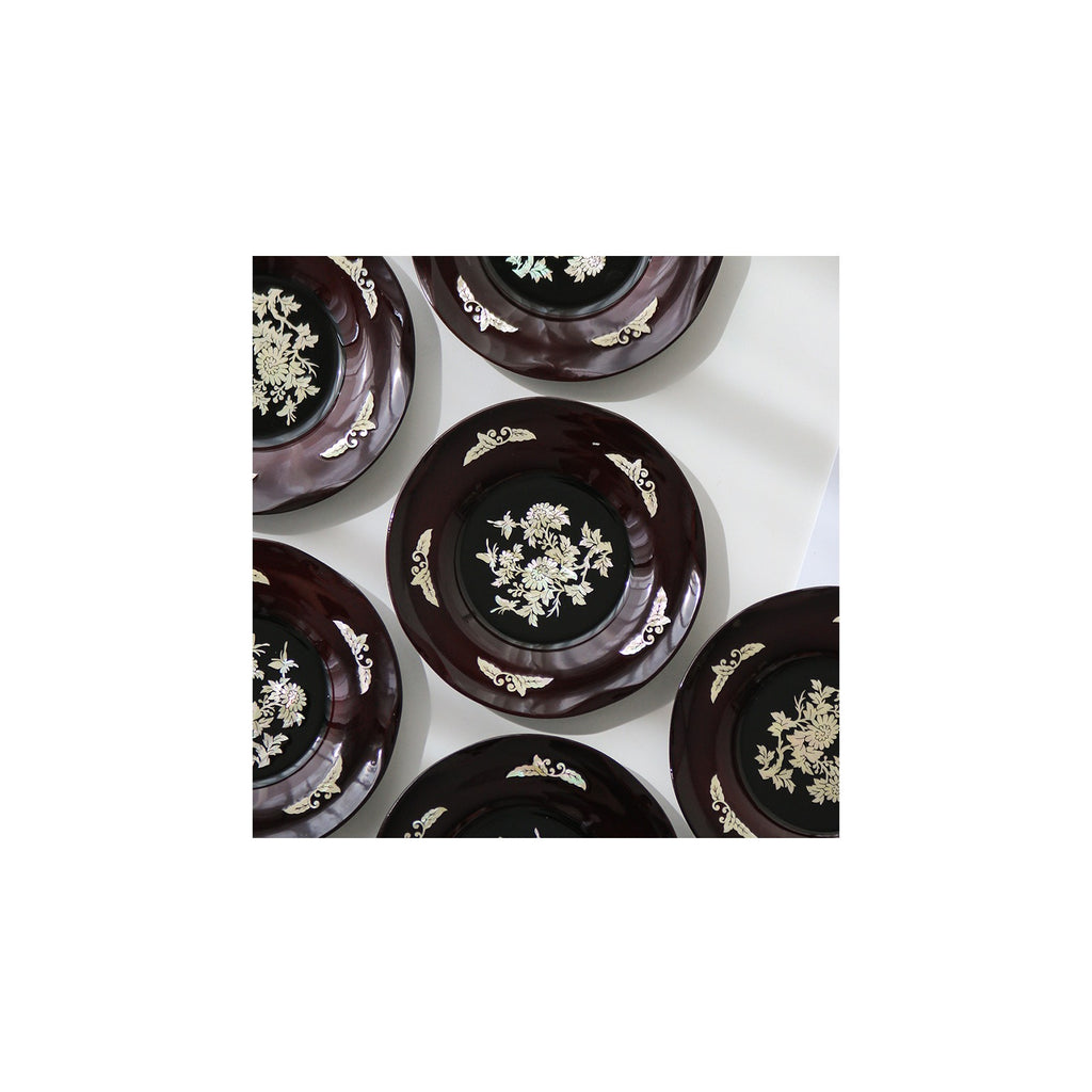 6-Piece Set: Najeonchilgi Arabesque Four Gentlemen Tea Coaster Set (Chrysanthemum) Mother of Pearl Coaster Traditional Coaster (Master Artisan Lee Won-geun) – detail view 6 [KS-CUT:P0000ICE:1edfea4c2a61]