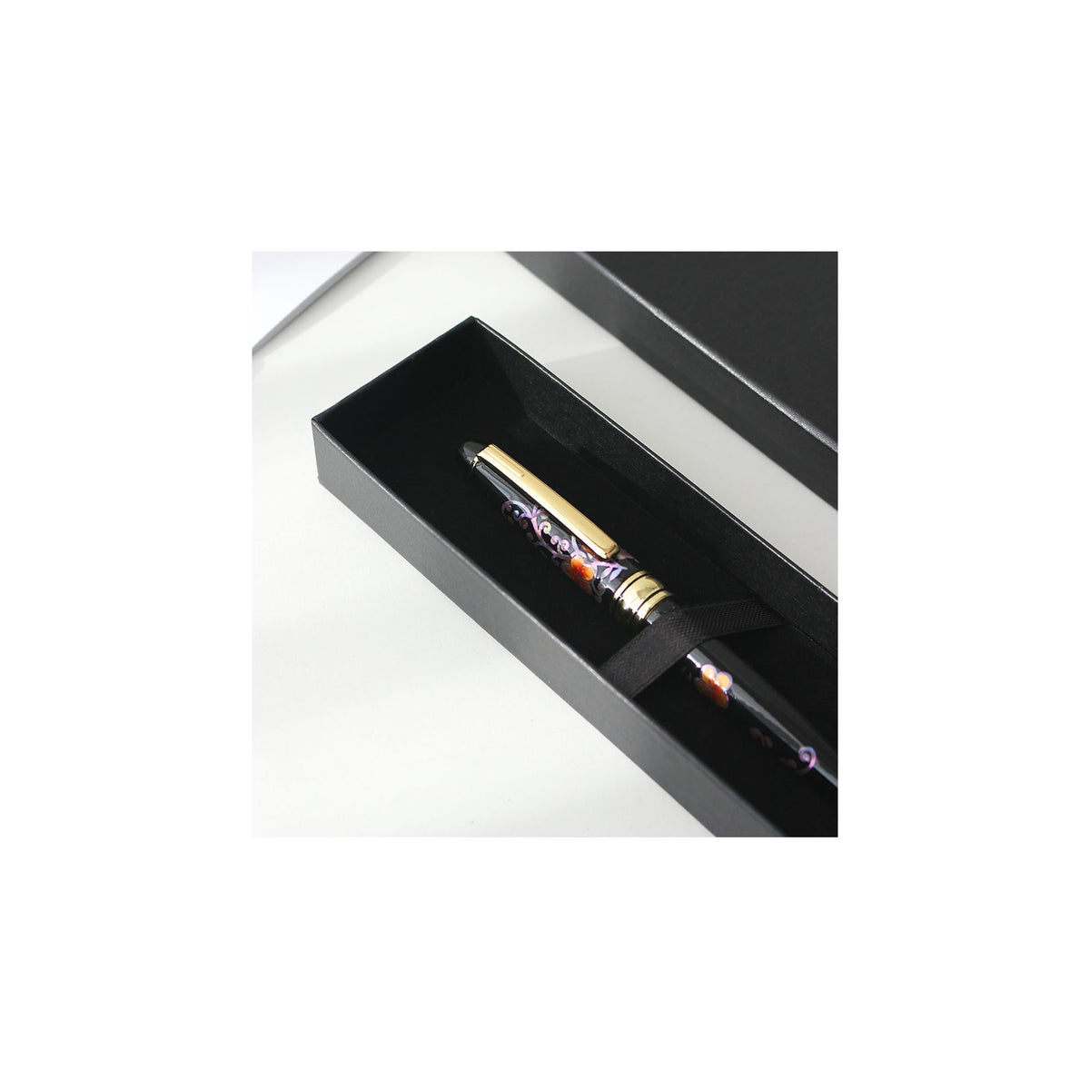 Premium Painted Flower Mother of Pearl Pen (Full) – detail view 6 [KS-CUT:P0000QLO:a7b7905d5e93]