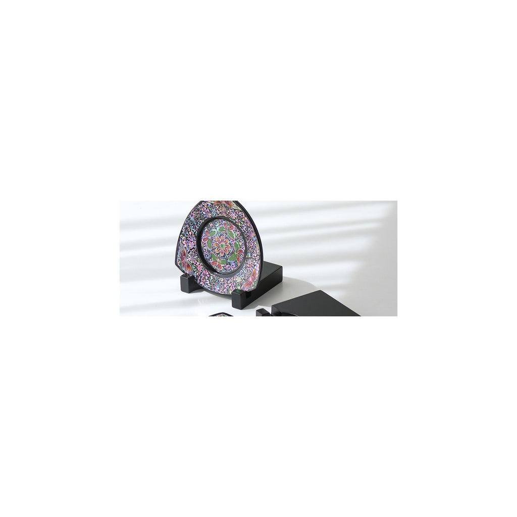 2-Piece Set: Najeonchilgi Butterfly Arabesque Tea Coaster Large & Ornament Stand (Master Artisan Lee Won-geun) – detail view 7 [KS-CUT:P0000IEN:41fcb4aac67c]