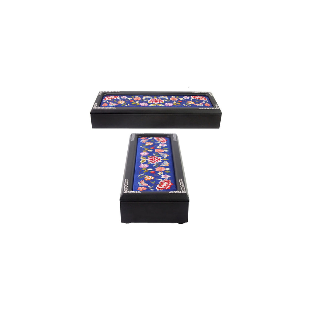 Hand Embroidered Pen Case B – detail view 7 [KS-CUT:P0000HBN:7e3564e92867]