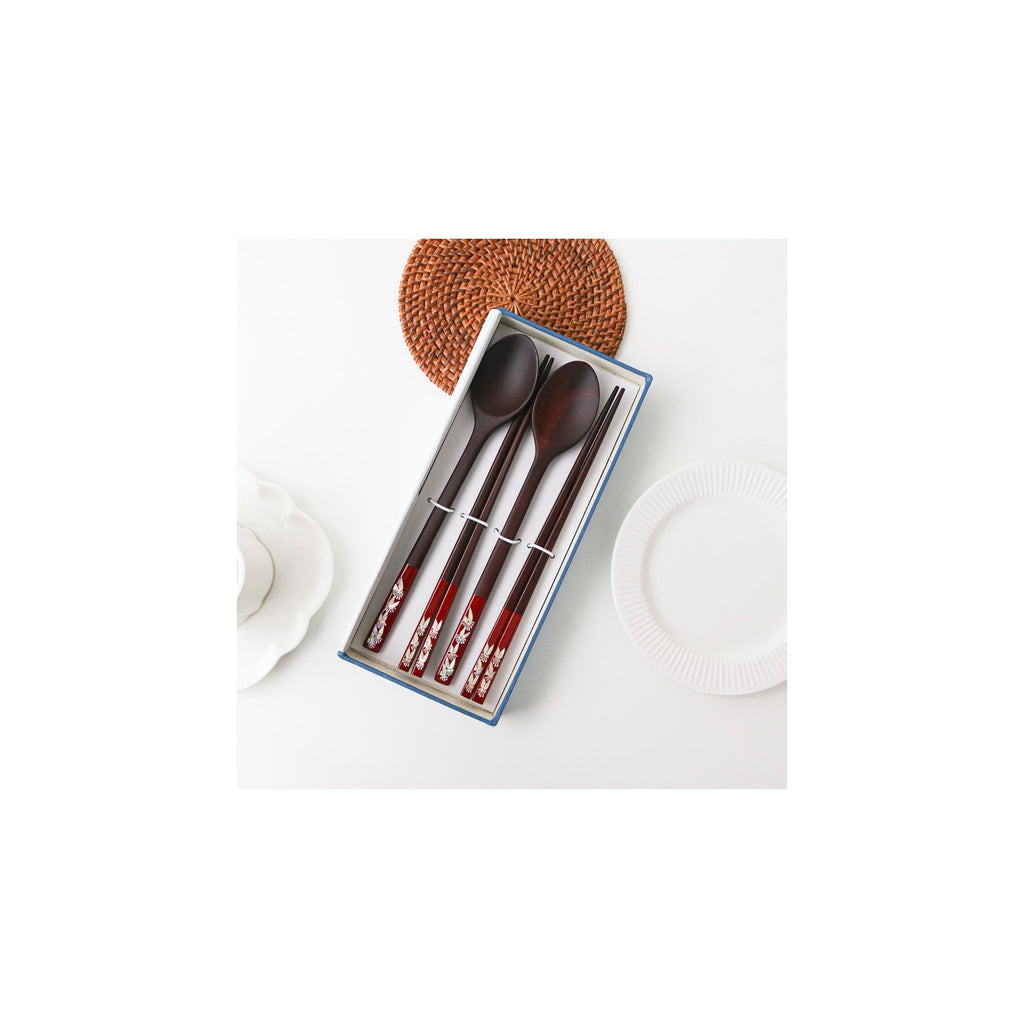 Masterpiece Najeon Ottchil Lacquer Rose Spoon & Chopsticks Set (Butterfly) (Master Artisan Jang Tae-bok) – detail view 8 [KS-CUT:P0000MTD:ae05733f24ba]