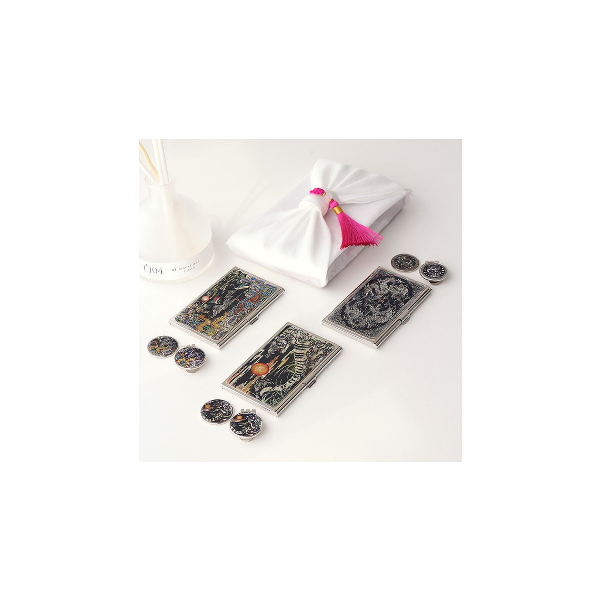 2-Piece Set: Business Card Case Golf Ball Marker K(Traditional) – detail view 8 [KS-CUT:P0000PNF:2786bedd2a3b]