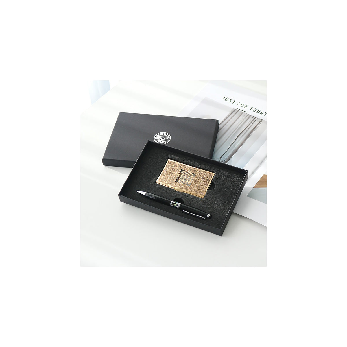 2-Piece Set: Gold Metal Business Card Najeon Gift Pen – detail view 9 [KS-CUT:P0000KSM:92702a5f1650]