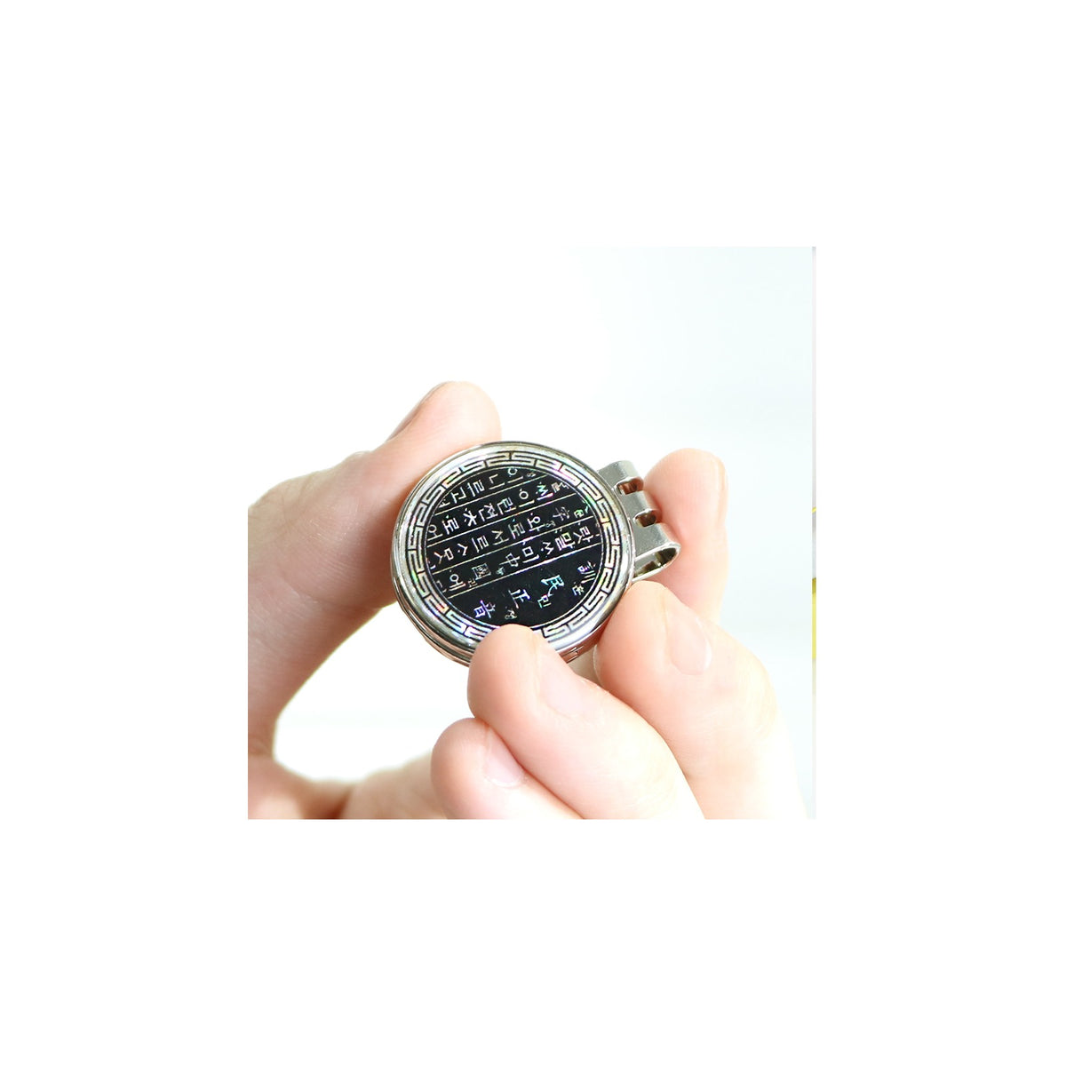 Premium Najeon Golf Ball Marker K(Traditional) – detail view 9 [KS-CUT:P0000PND:b813c9b7611f]